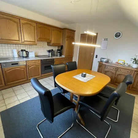 Adelheid Brachtendorf Apartment *