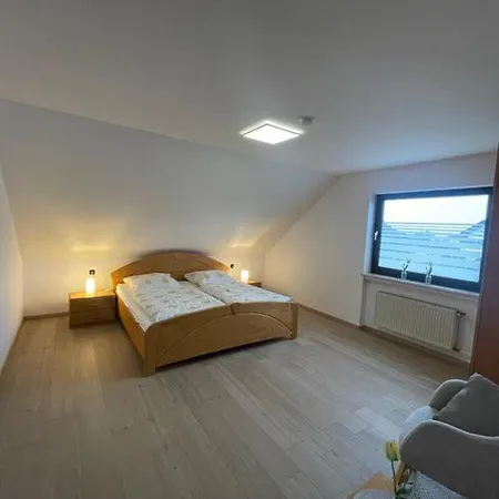Adelheid Brachtendorf Apartment Morsdorf